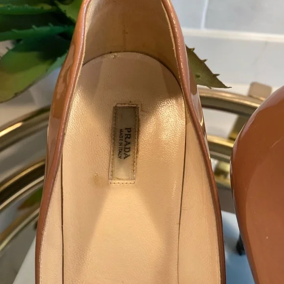 Prada open toe heels - Picture 7 of 8